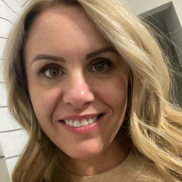 Meet your Posher, Kristie - Picture 1 of 1